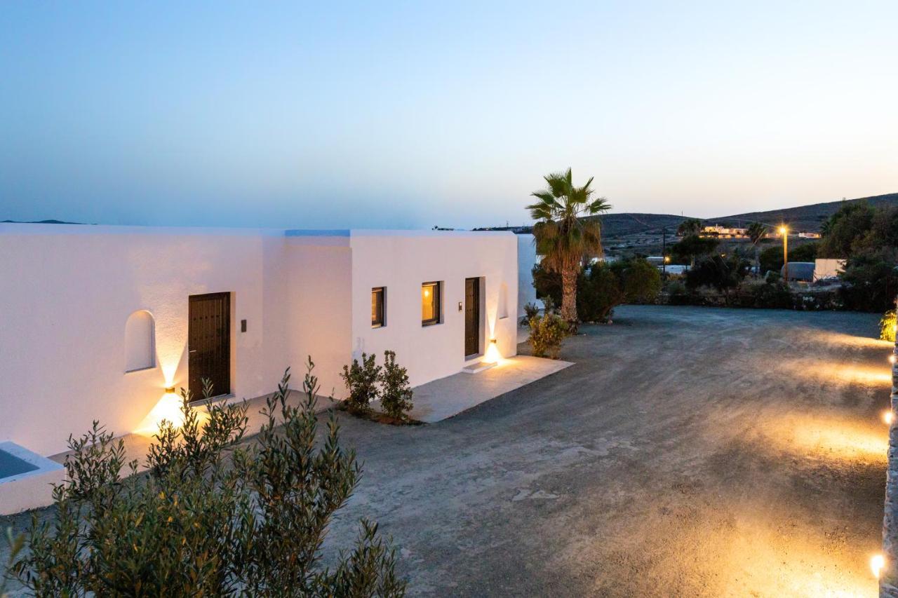 Omilos Beachfront House パロス島 エクステリア 写真