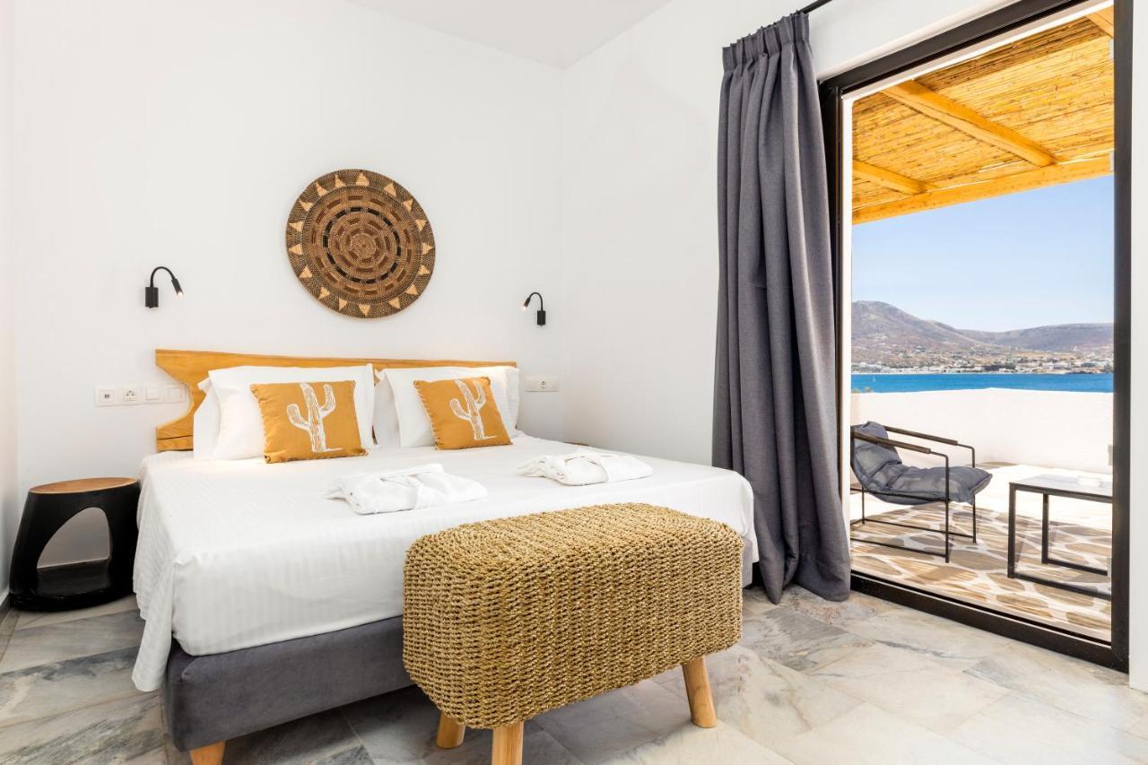 Omilos Beachfront House パロス島 エクステリア 写真
